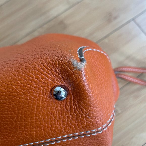 TOD’S Orange Handbag - Picture 13 of 15